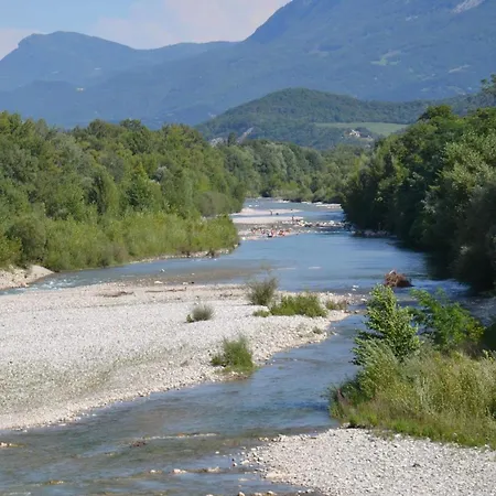 Climatise En Campagne Proche Riviere